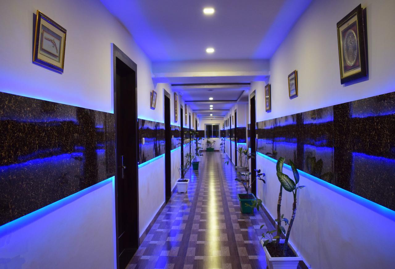 Hotel New Majestic Ádzsmir Kültér fotó
